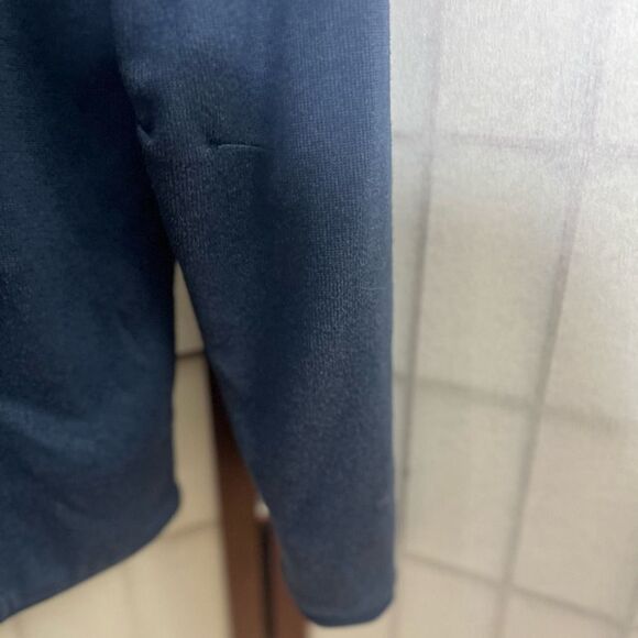 UNDERARMOUR GOLF LOOSE 1/4 ZIP SNAP LONG SLEEVE GOLDGEAR SWEARER SIZE L‎ - Picture 4 of 9